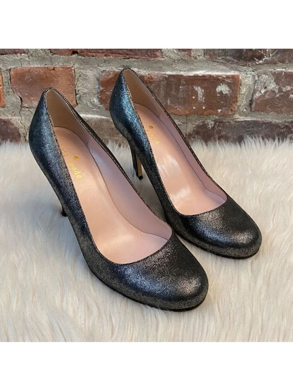 Kate Spade Silver Gray Glitter Pumps, Size 7